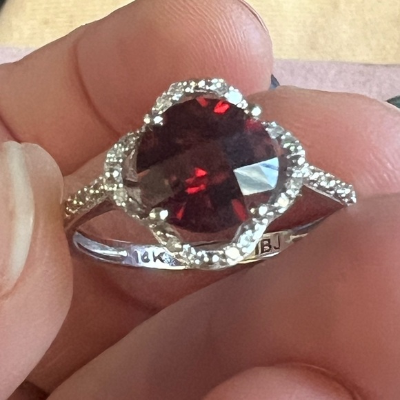 2ct Garnet Diamond Halo Gold Ring - Picture 1 of 6
